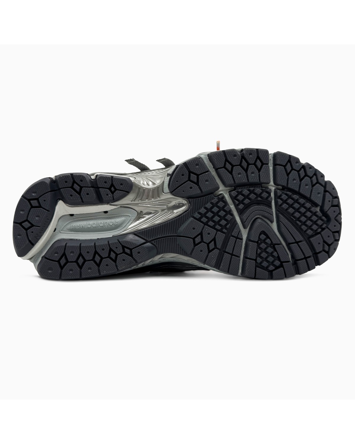 New Balance 1906A Silver Extreme Laces New Balance 1906A Silver Extreme Laces