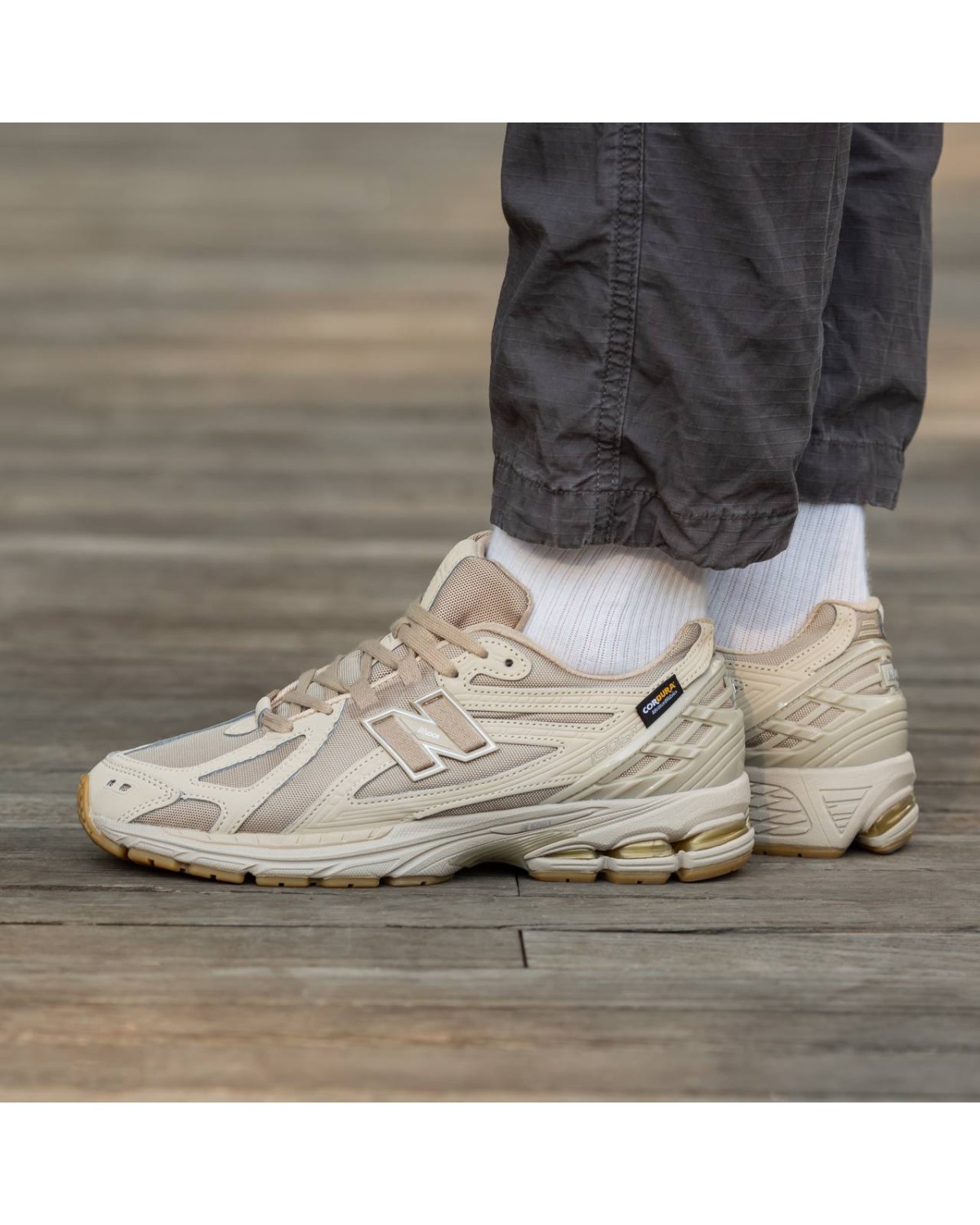 New Balance 1906R Beige