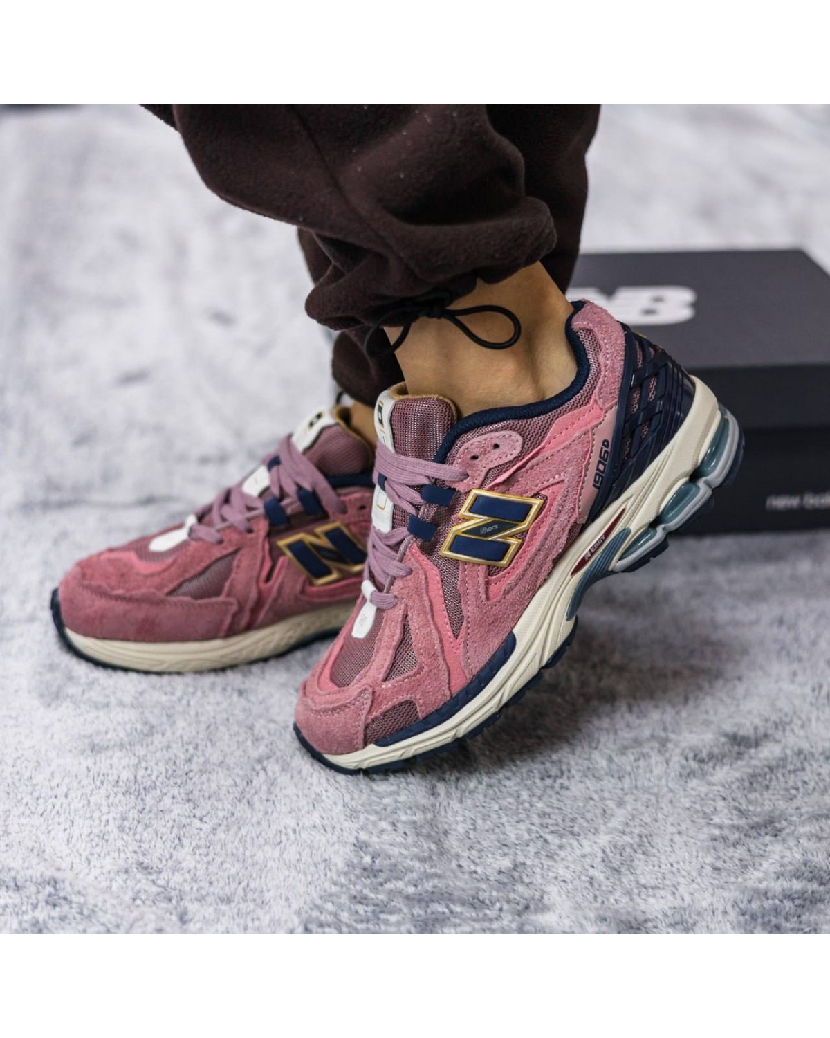 New Balance 1906D Pink Blue