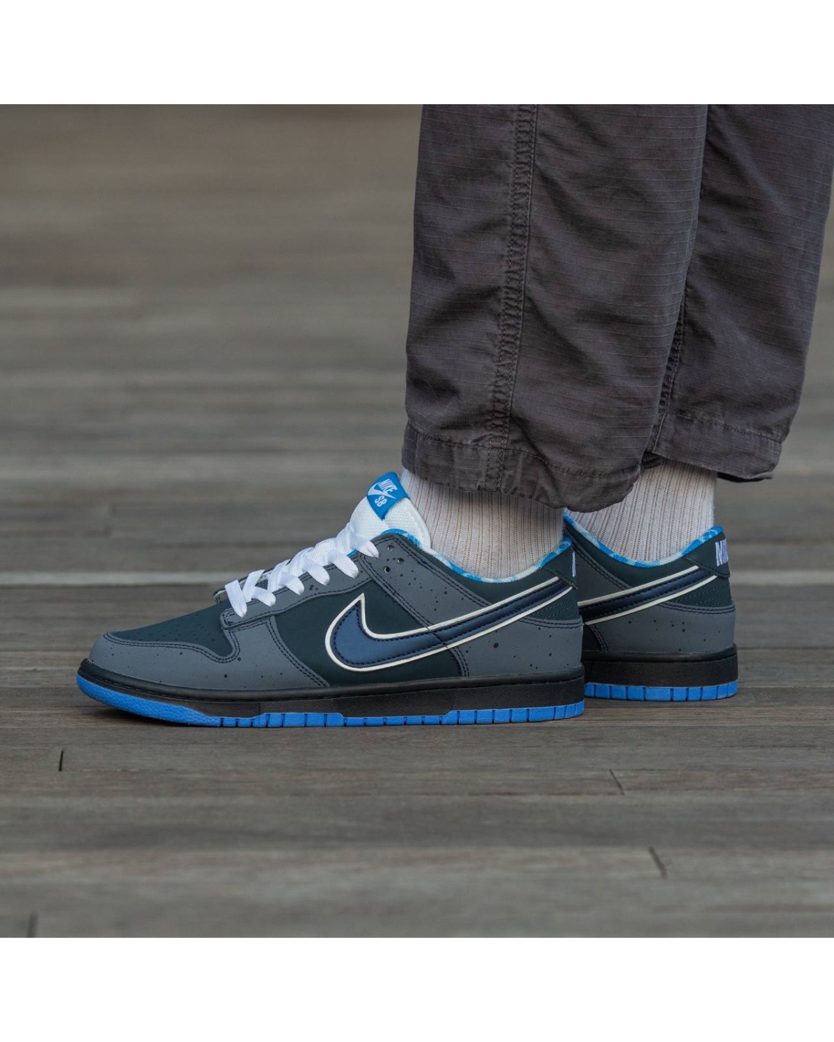 Nike SB Dunk Low Blue Lobster