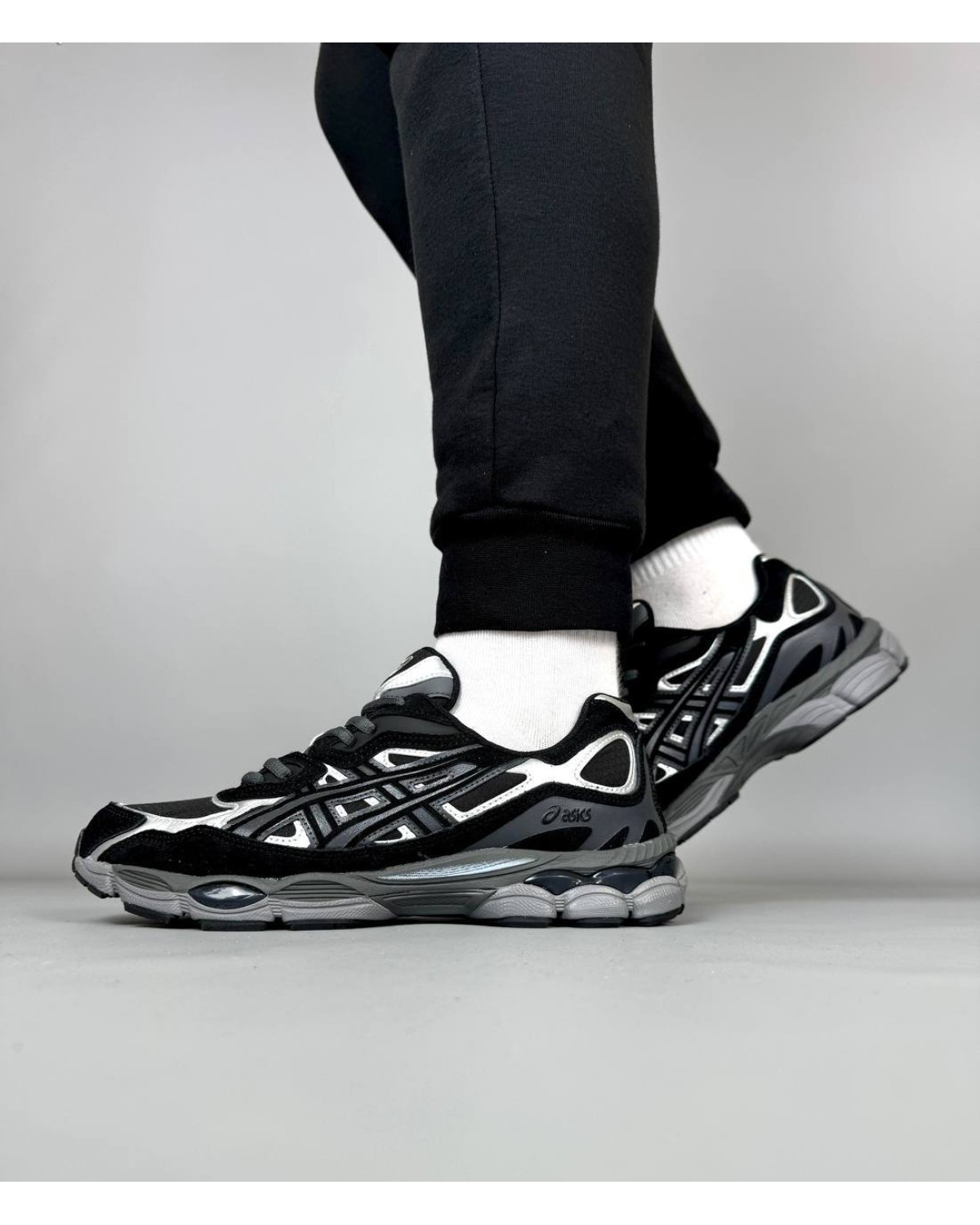 Asics Gel NYC Graphite Grey Black Gore Tex