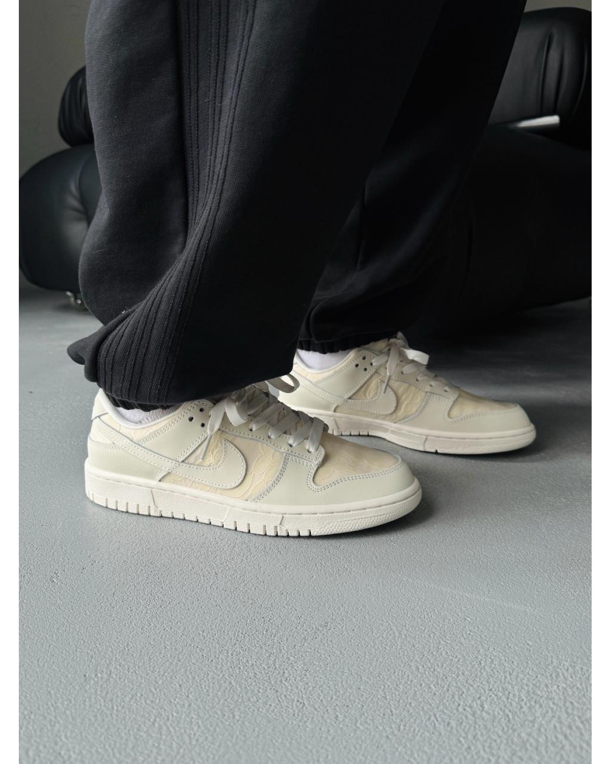 Nike SB Dunk Low WMNS Lace Pack Regal Beige Nike SB Dunk Low WMNS Lace Pack Regal Beige
