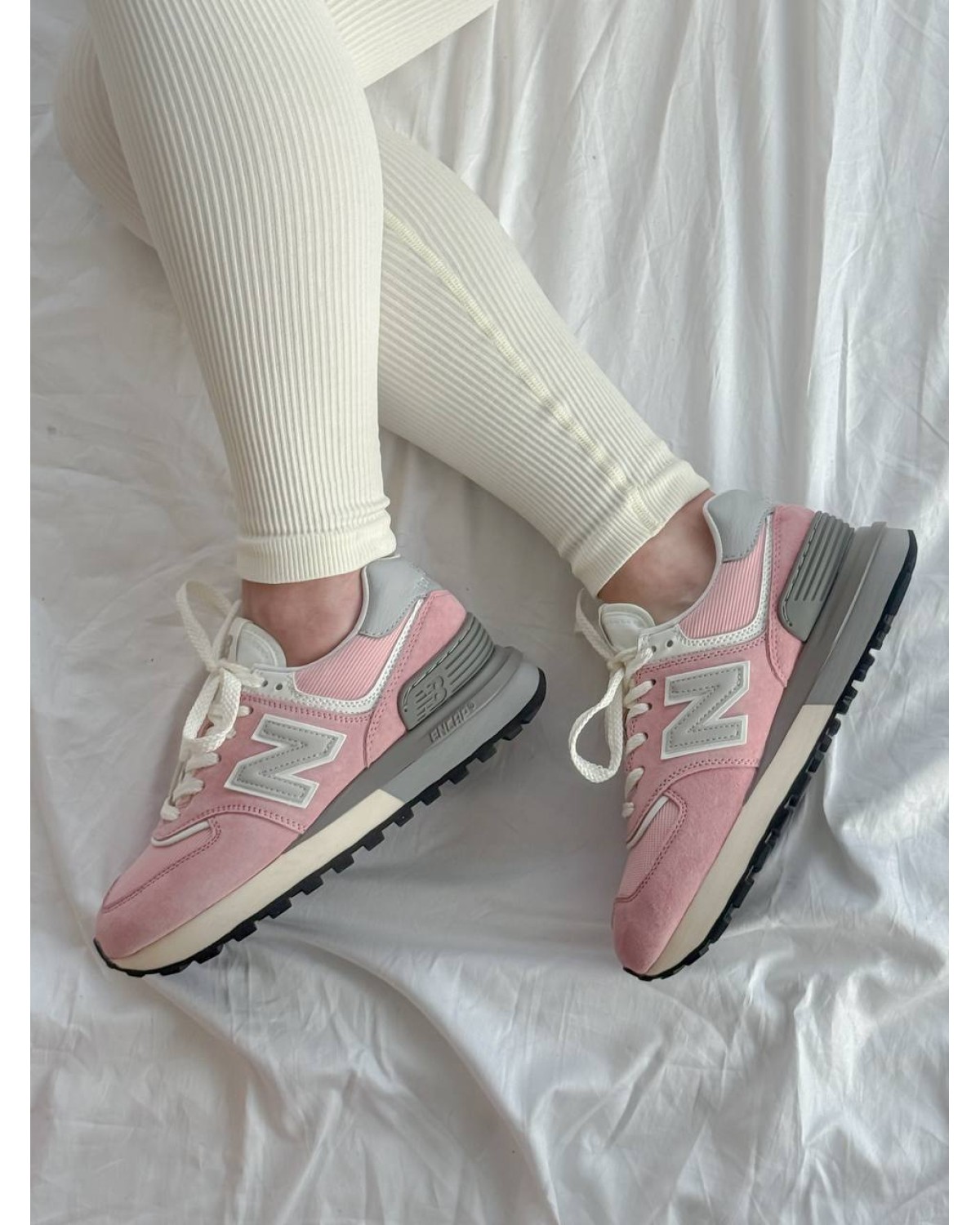 New Balance 574 Pink