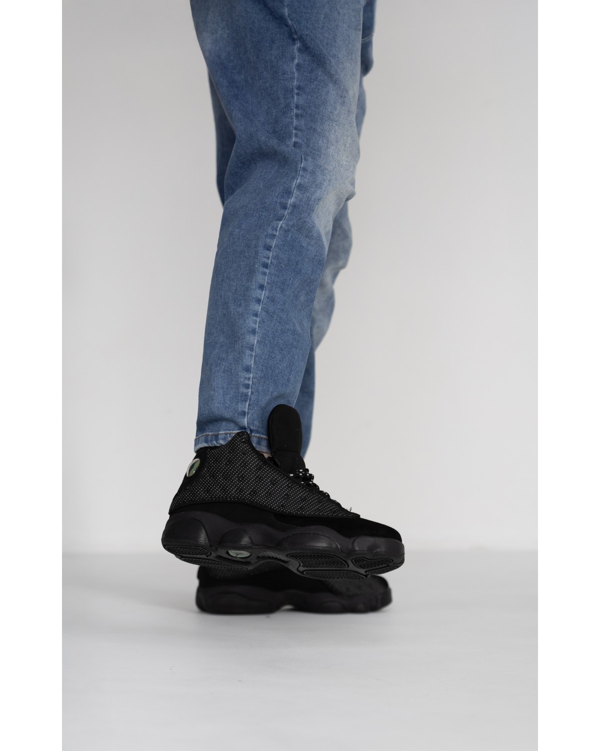 Nike Air Jordan 13 Retro "Black Cat" Nike Air Jordan 13 Retro "Black Cat"