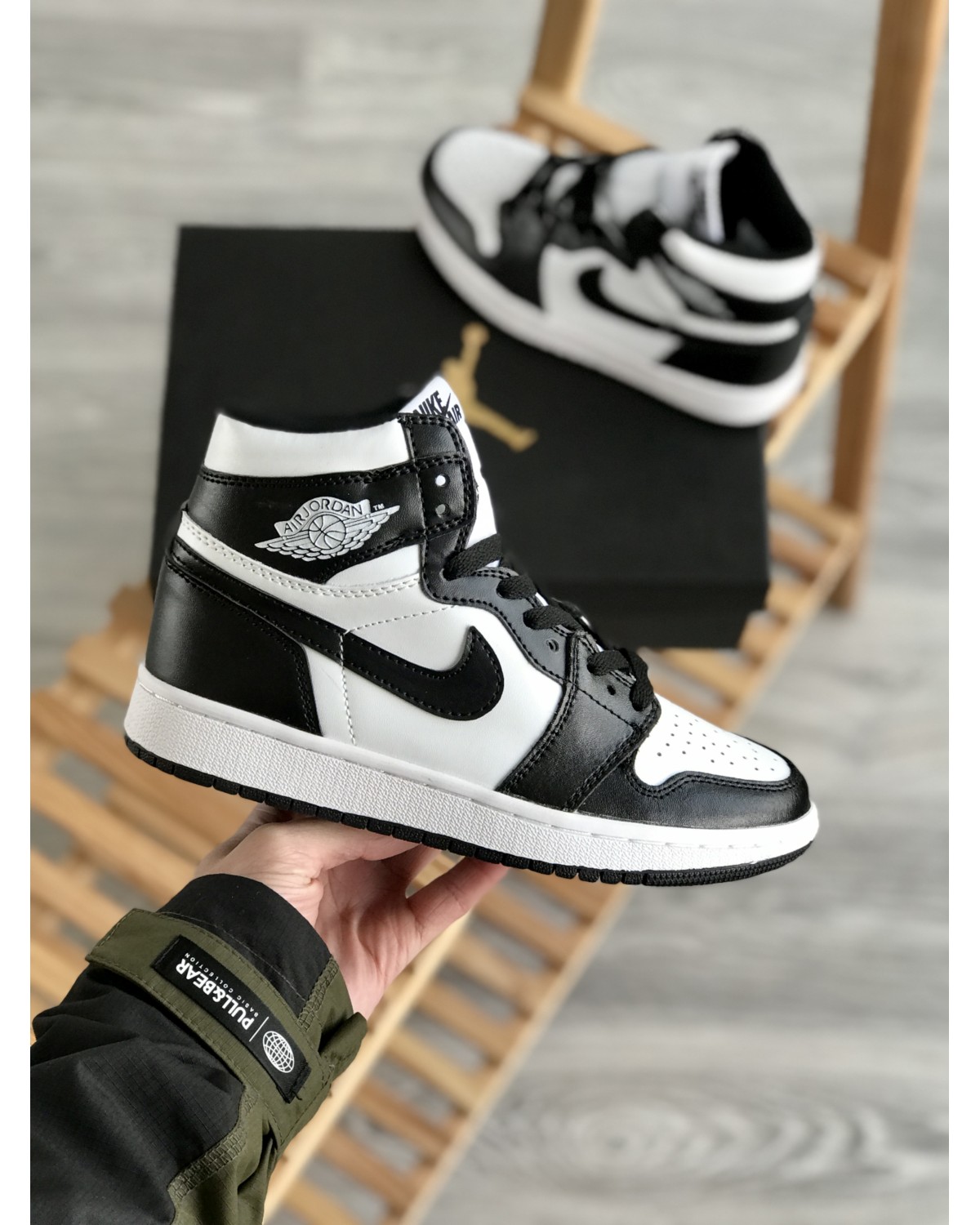 Nike Air Jordan 1 Retro Black/White