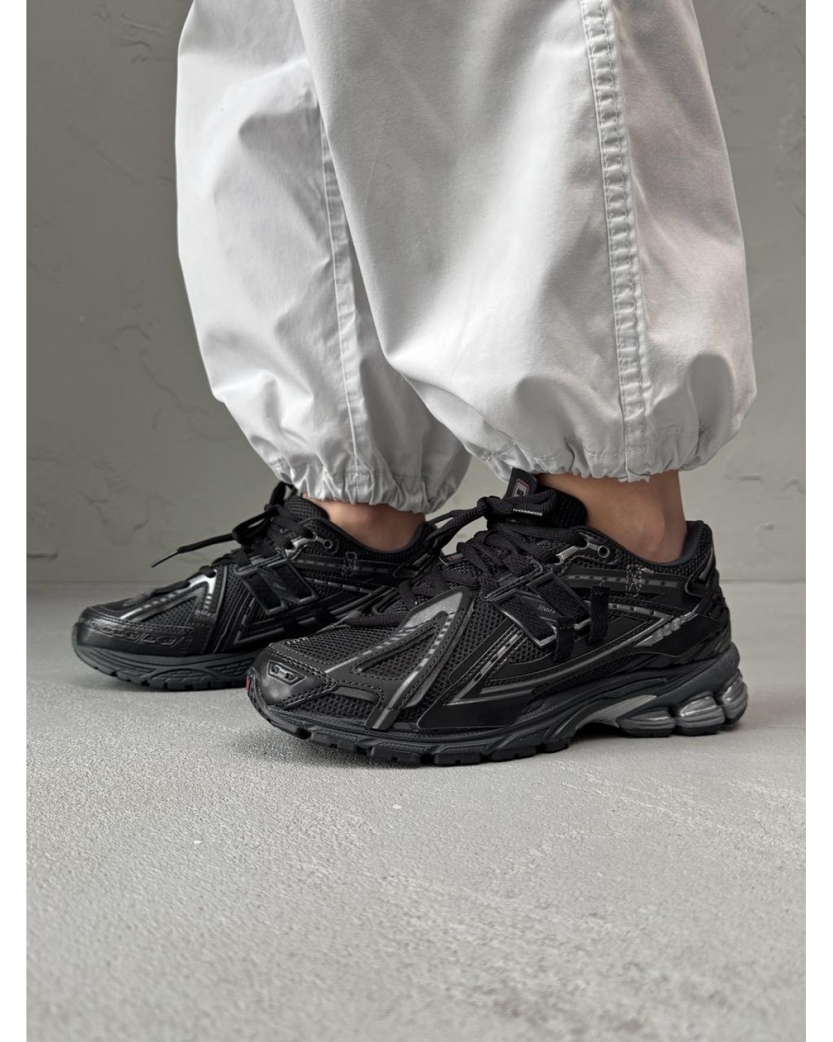 New Balance 1906A Black Silver