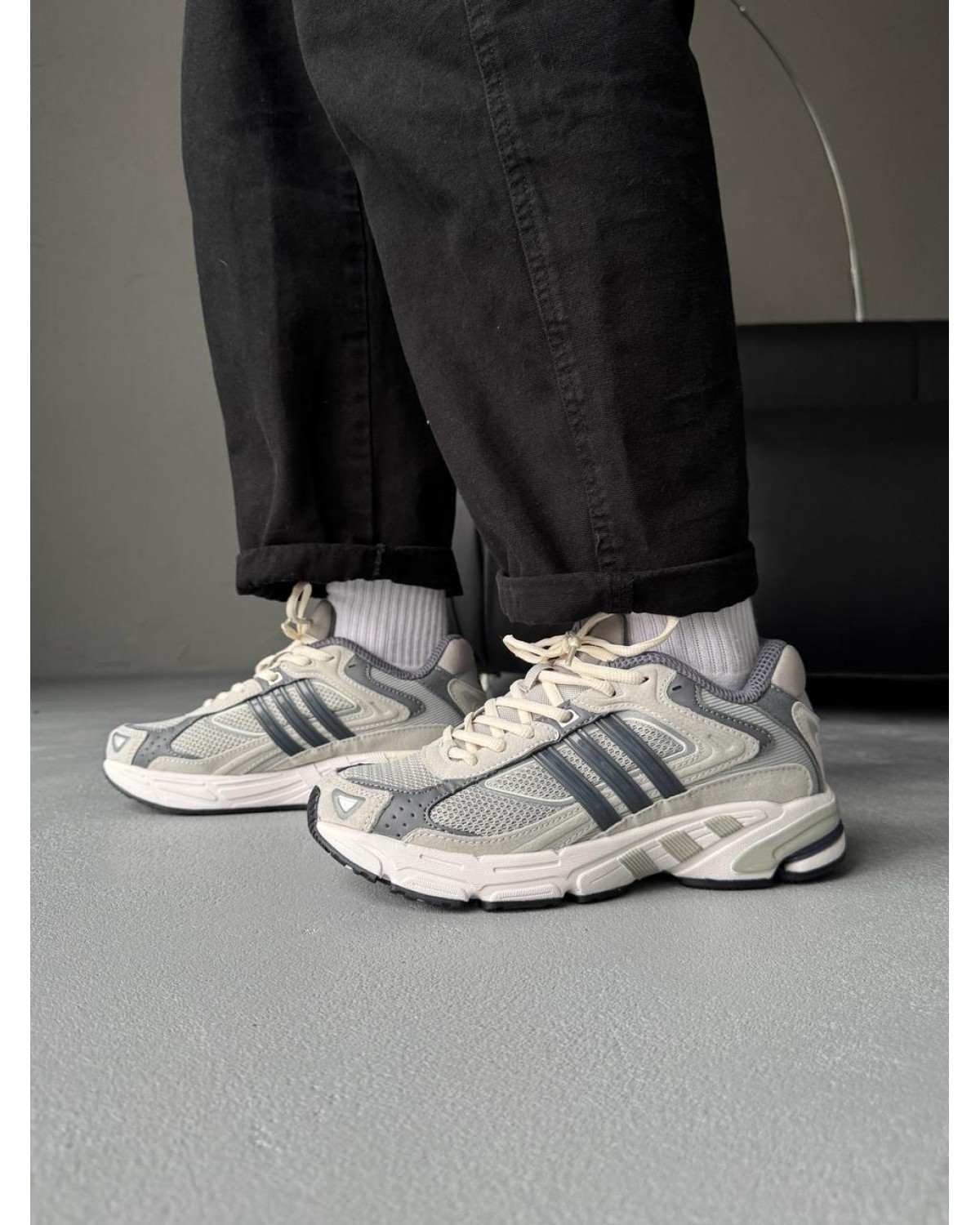 Adidas Response CL Grey