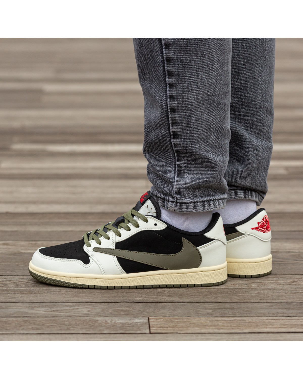 Jordan 1 Low OG Travis Scott Olive