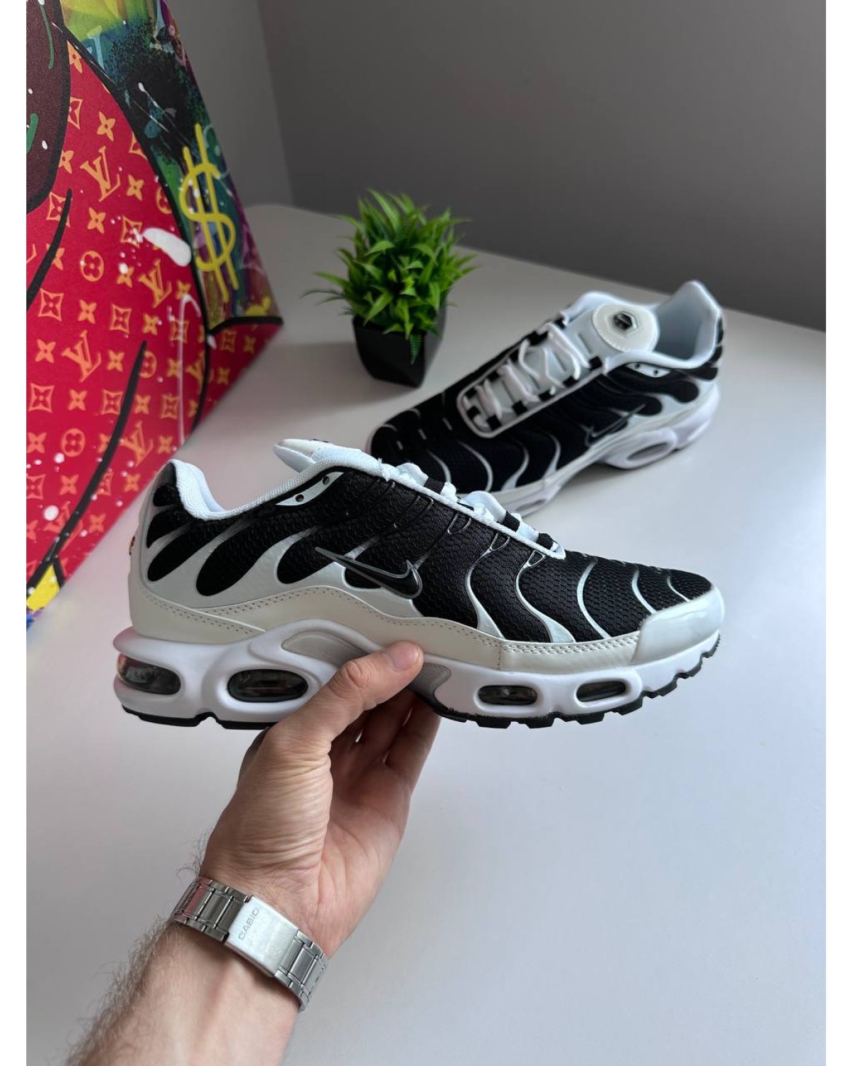Nike Air Max TN White Black