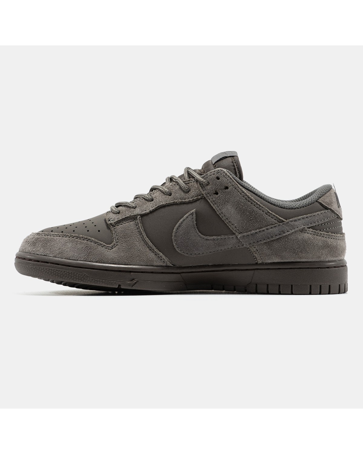 Nike SB Dunk Low SE Wolf Brown Nike SB Dunk Low SE Wolf Brown