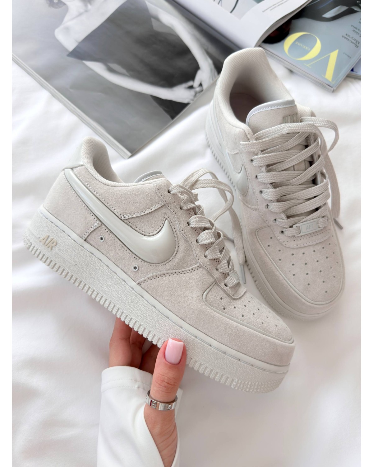 Nike Air Force Wolf Grey Suede
