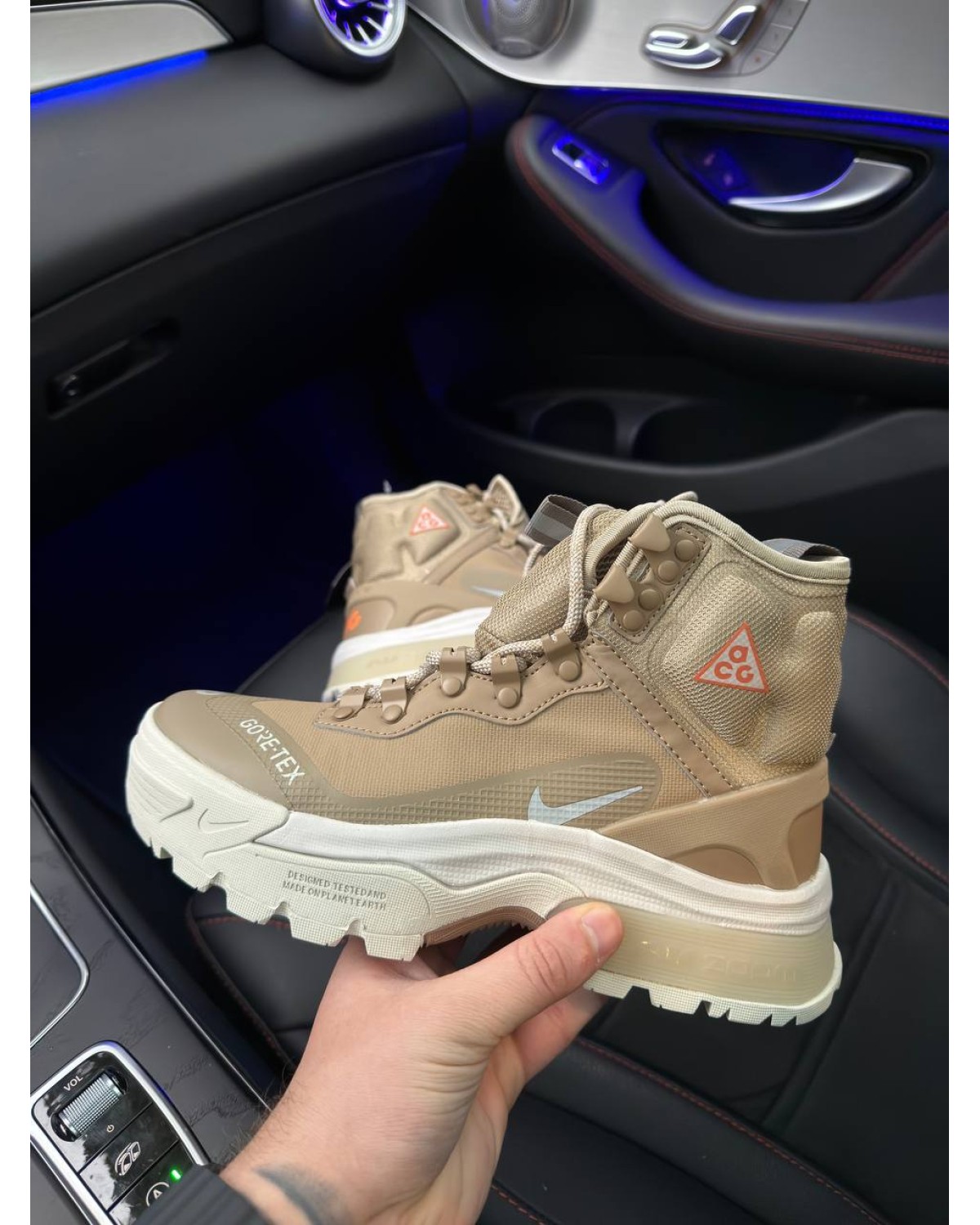 Nike ACG Air Zoom Gaiadome GTX Beige White