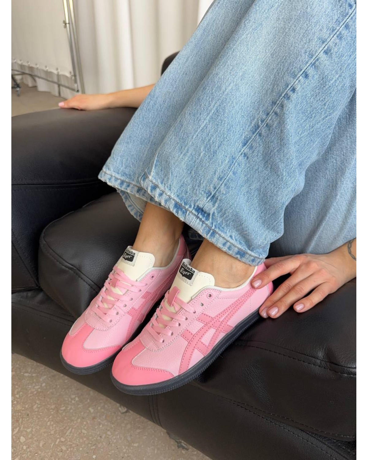 Asics Onitsuka Tiger Tokuten Pink