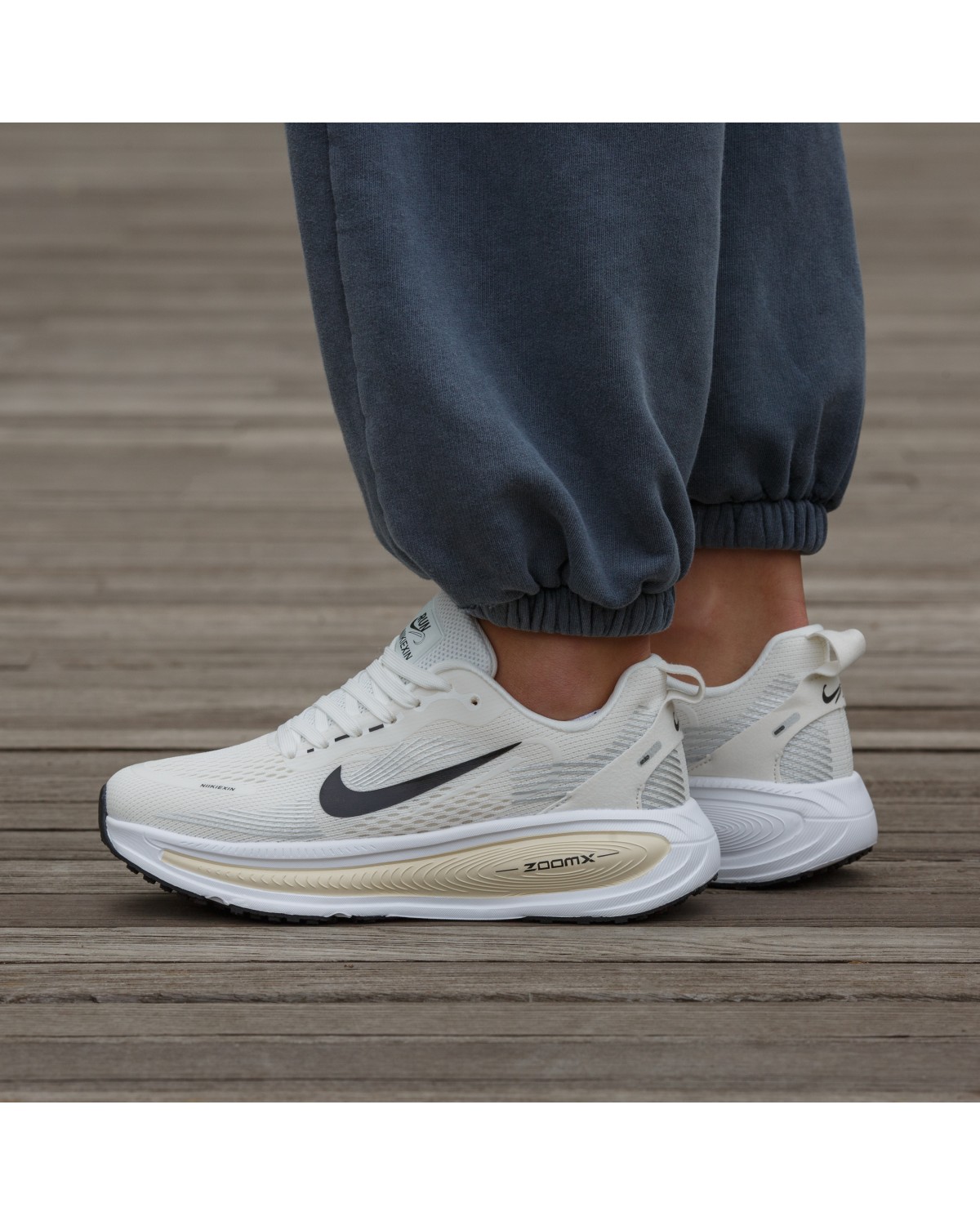 Nike Zoom Vomero 18