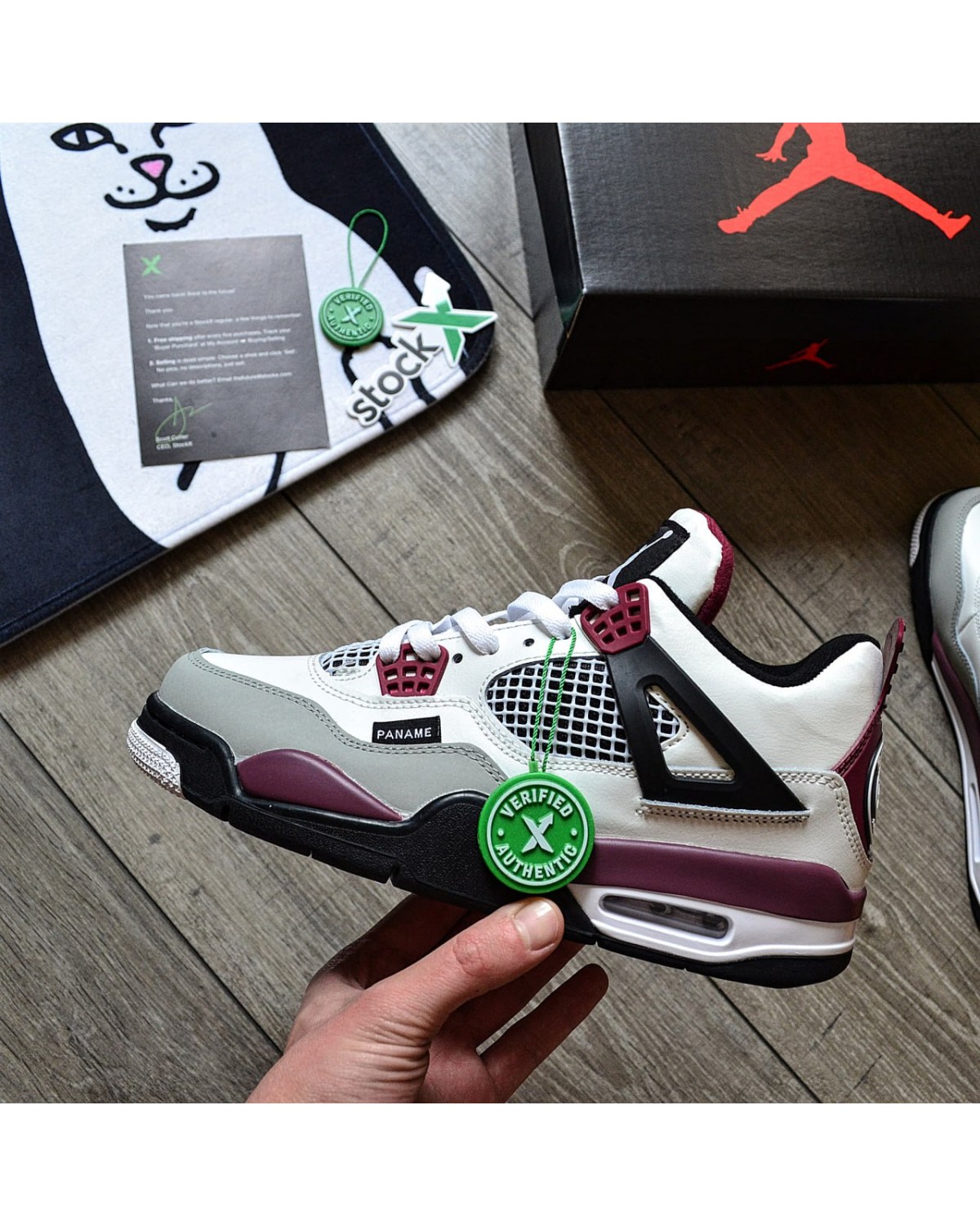 Nike Air Jordan Retro 4 Paris Saint-Germain
