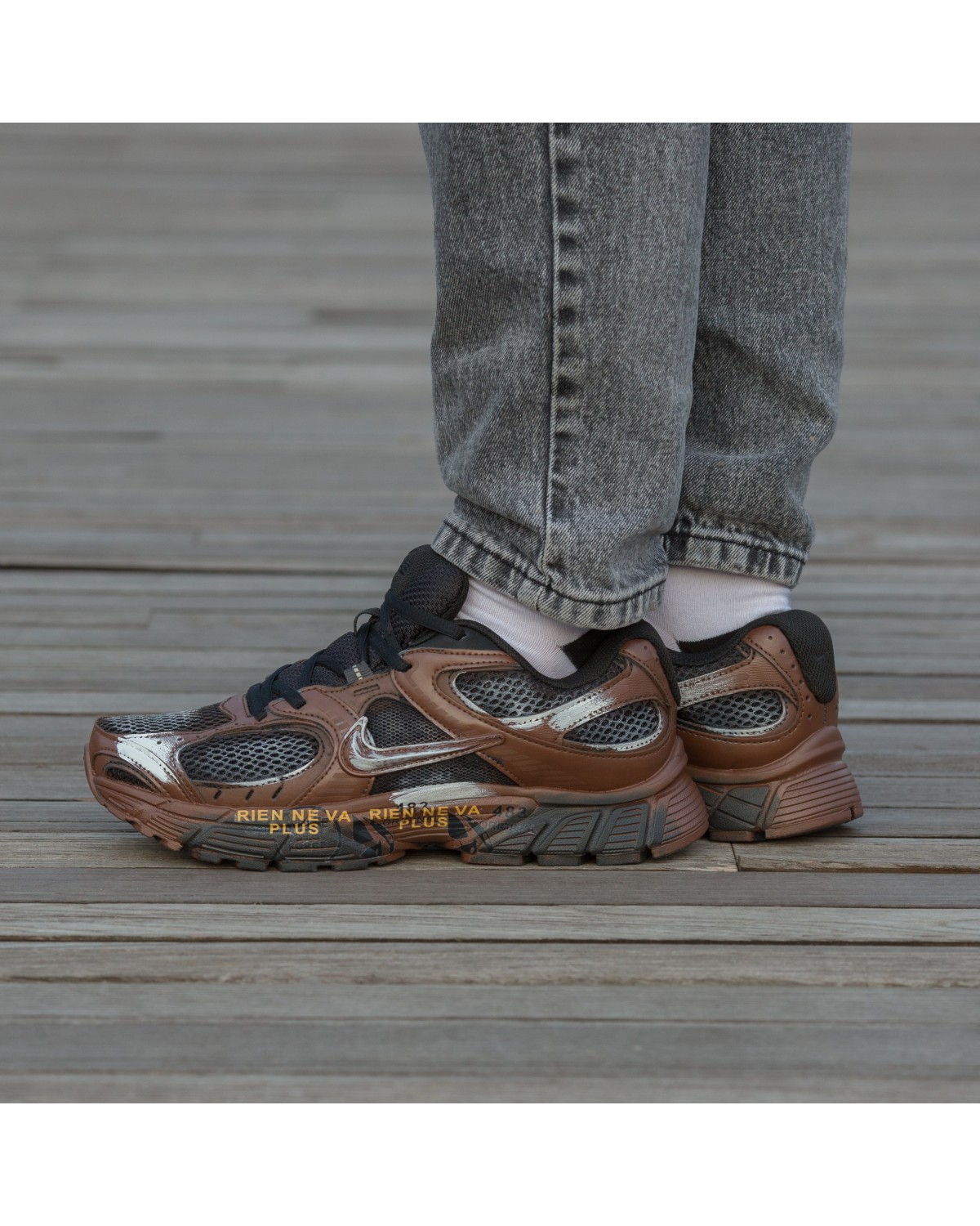 Nike V5 Zoom RNR Custom Brown