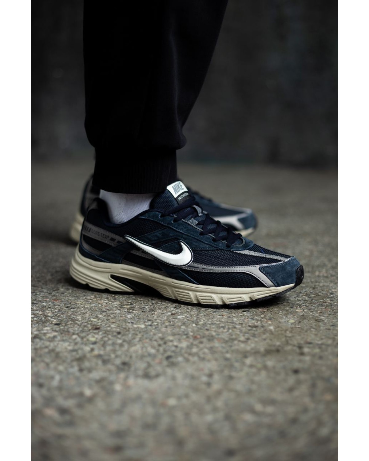 Nike Initiator Black Dark Blue