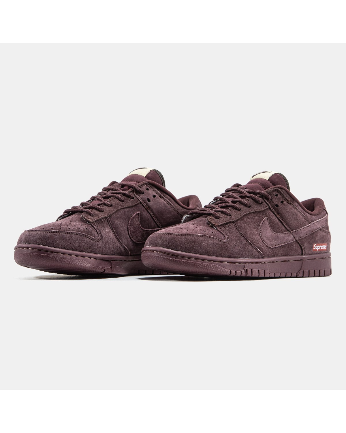Nike SB Dunk Low x Supreme Brown Nike SB Dunk Low x Supreme Brown