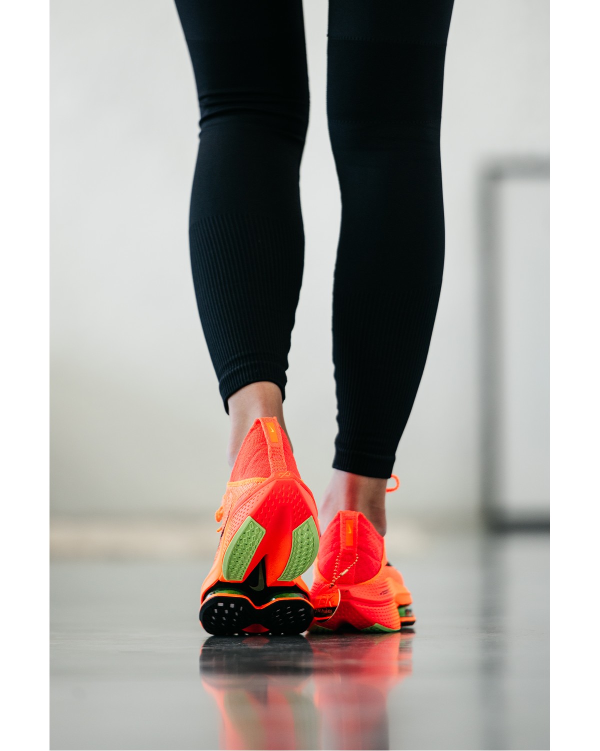 Nike Air ZoomX Alphafly Orange Nike Air ZoomX Alphafly Orange