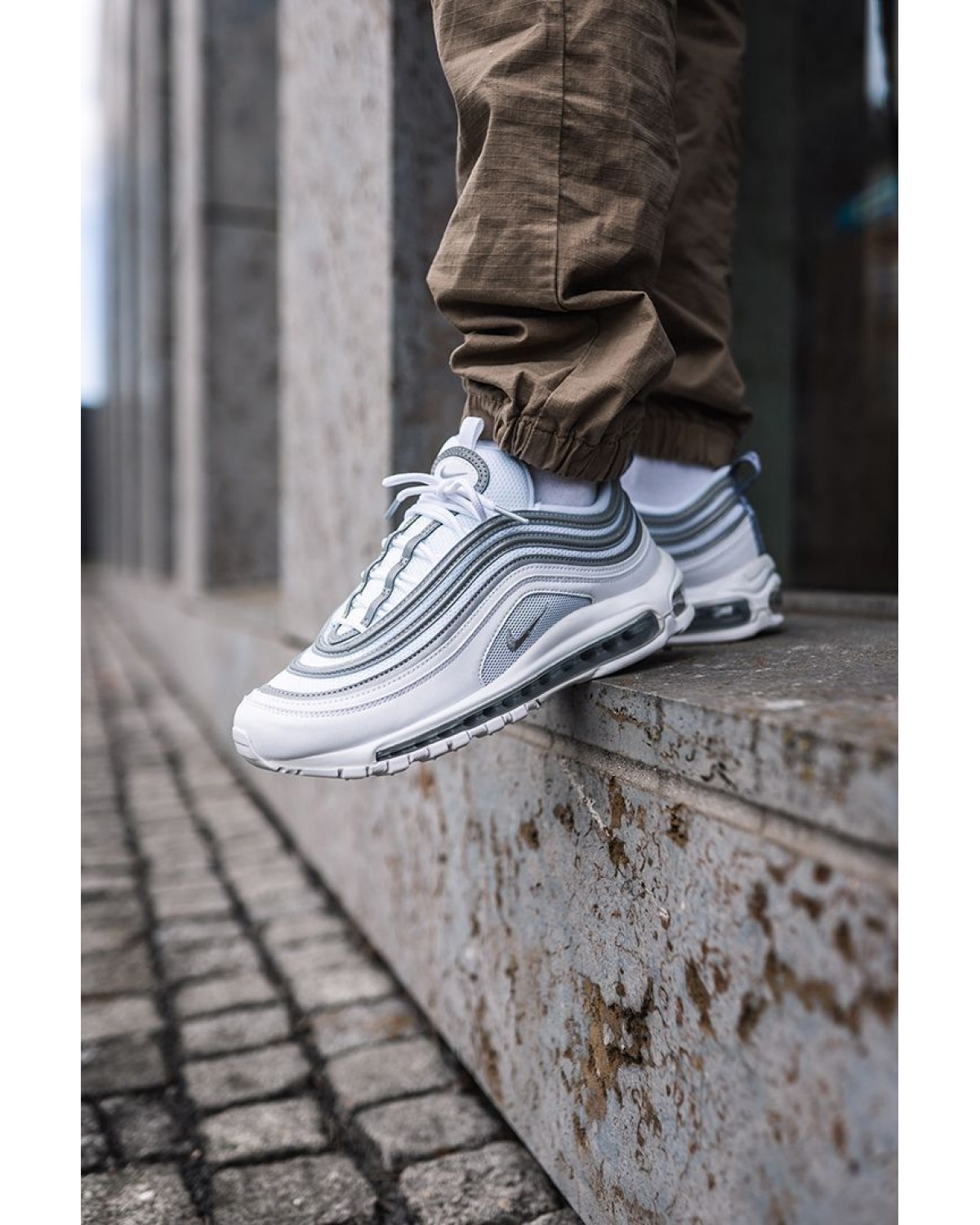 Nike (1043)