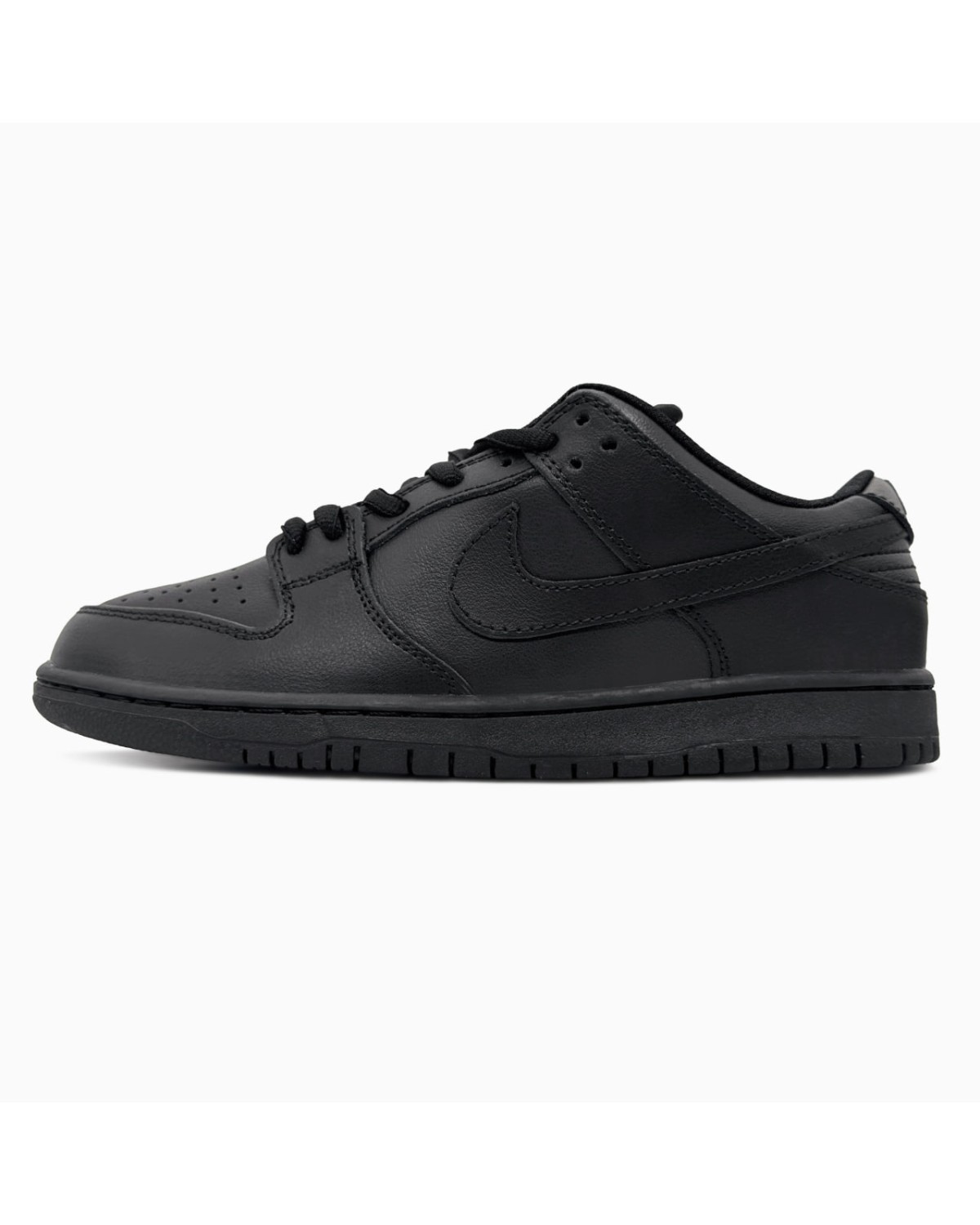 Nike Dunk Low Pro SB Triple Black