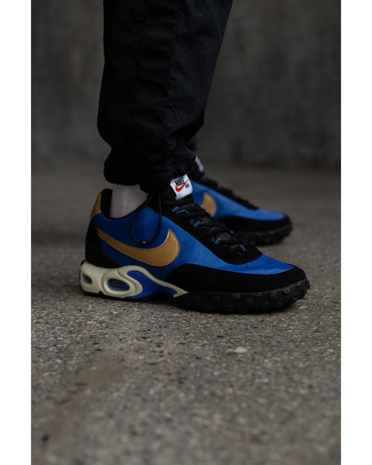 Nike Air Max Waffle SP Hyper Blue/Metallic gold