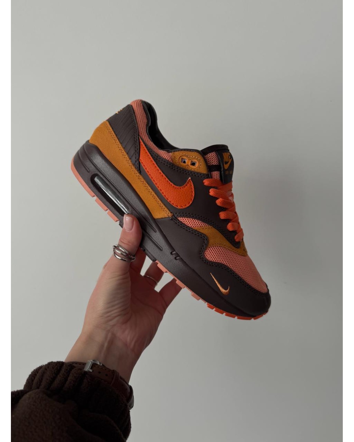 Nike Air Max 1 King’s Day