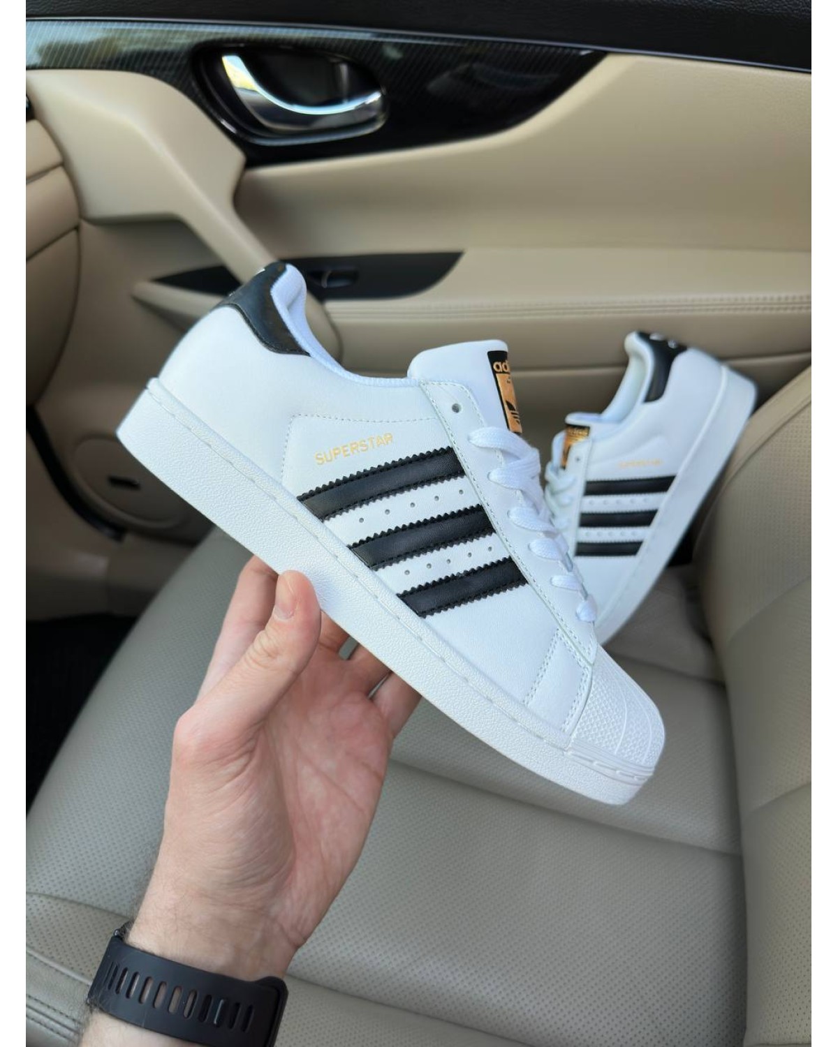 Adidas Superstar