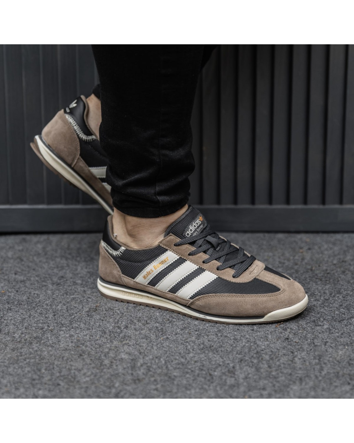 Adidas SL 72