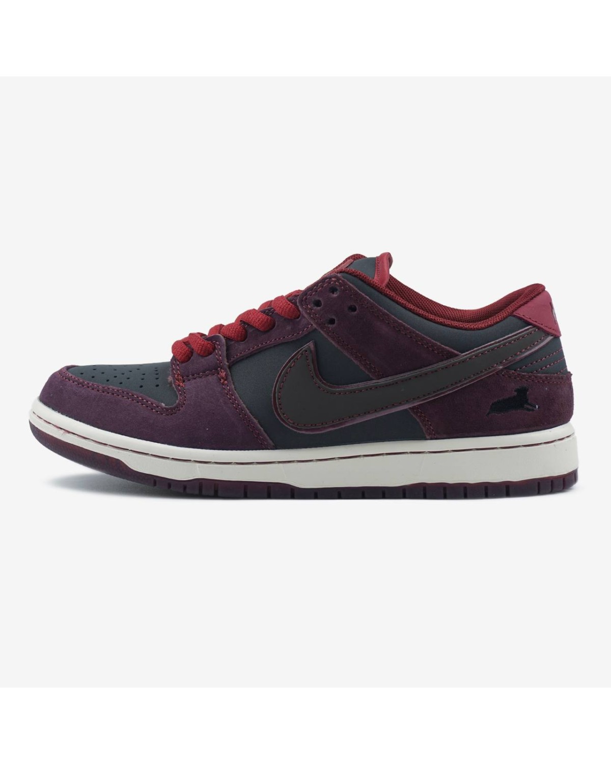 Nike SB Dunk Low x Riot Skateshop