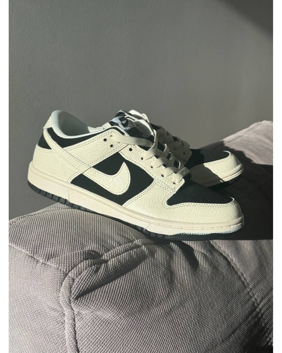 Nike SB Dunk ʼBeige/Black’ Nike SB Dunk ʼBeige/Black’