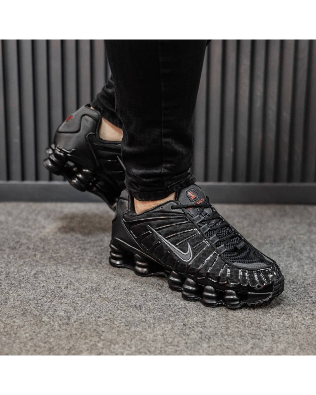 Nike Shox Black