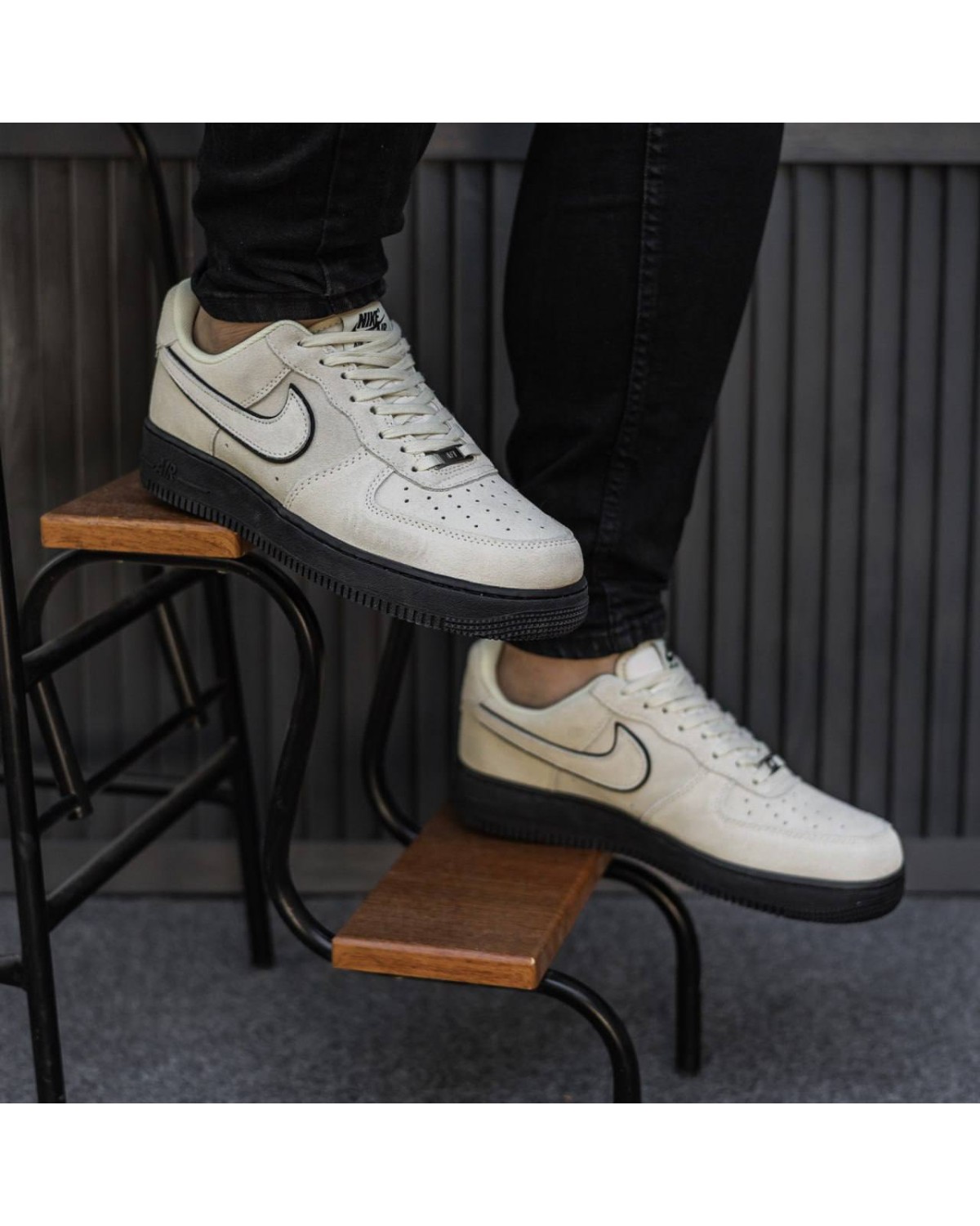 Nike Air Force Low Nike Air Force Low
