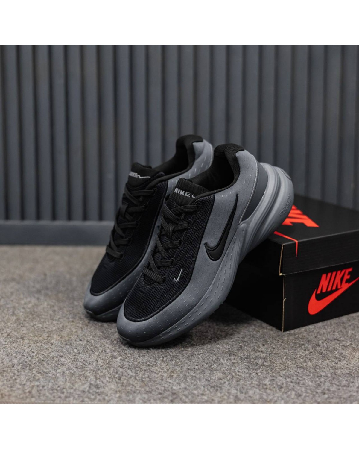 Nike Uplift SC Dark Nike Uplift SC Dark