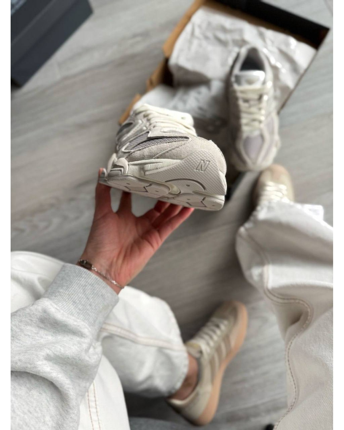 New Balance 9060 Grey Moonbeam New Balance 9060 Grey Moonbeam
