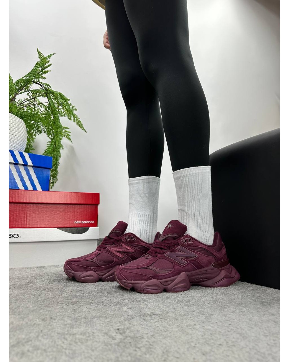 New Balance 9060 Burgundy New Balance 9060 Burgundy