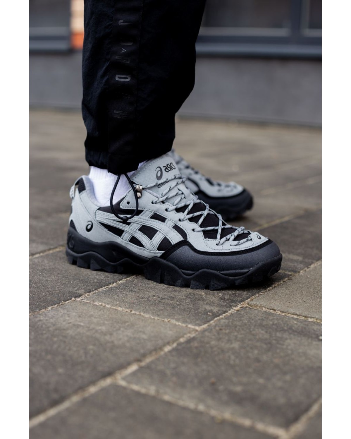 Asics Gel-Pickax Grey/Black