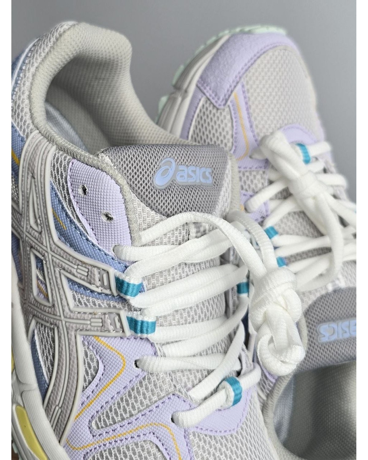 Asics Gel-Kahana 8 Blue / Lilac Asics Gel-Kahana 8 Blue / Lilac