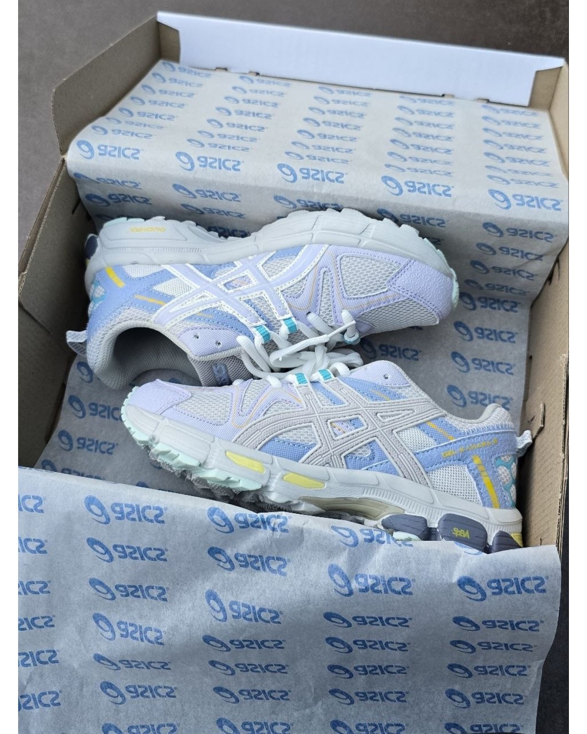 Asics Gel-Kahana 8 Blue / Lilac Asics Gel-Kahana 8 Blue / Lilac
