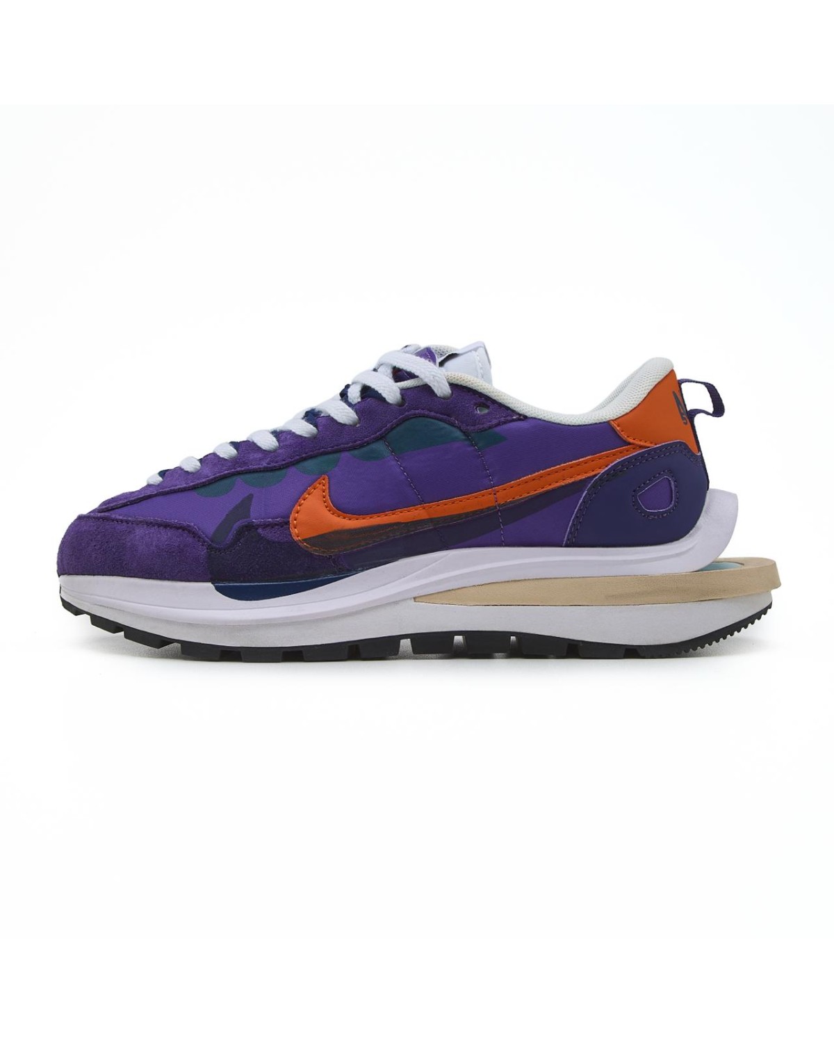 Nike x Sacai VaporWaffle Purple