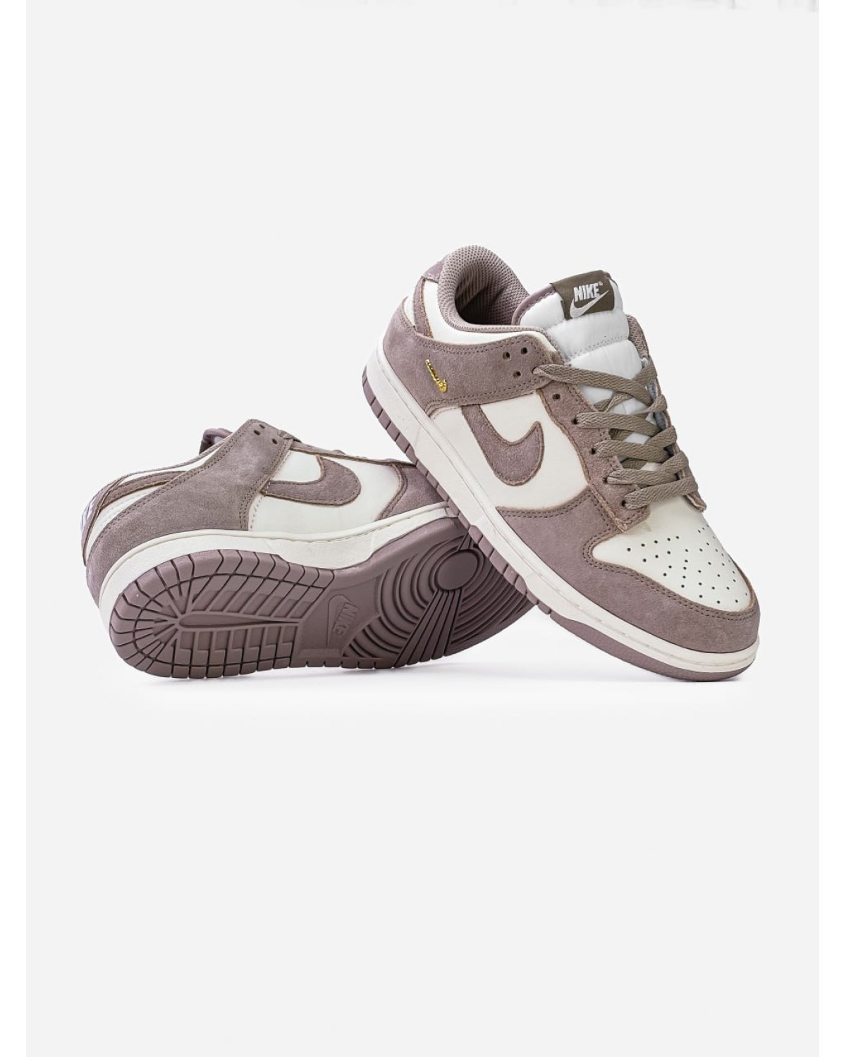 Nike Dunk Low "Malt Mini Swoosh" Nike Dunk Low "Malt Mini Swoosh"