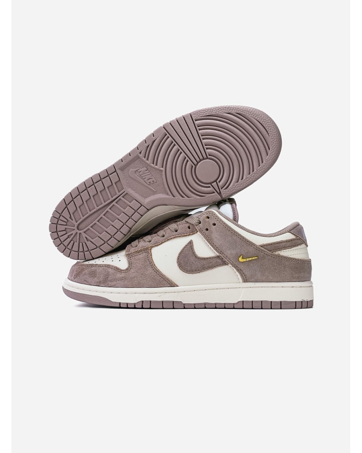 Nike Dunk Low "Malt Mini Swoosh" Nike Dunk Low "Malt Mini Swoosh"