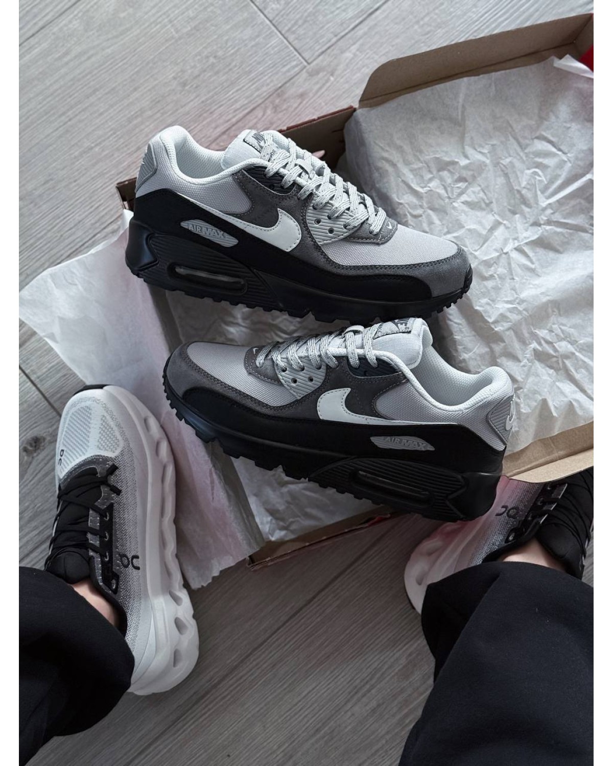 Nike Air Max 90 Anthracite Light Smoke Grey Nike Air Max 90 Anthracite Light Smoke Grey