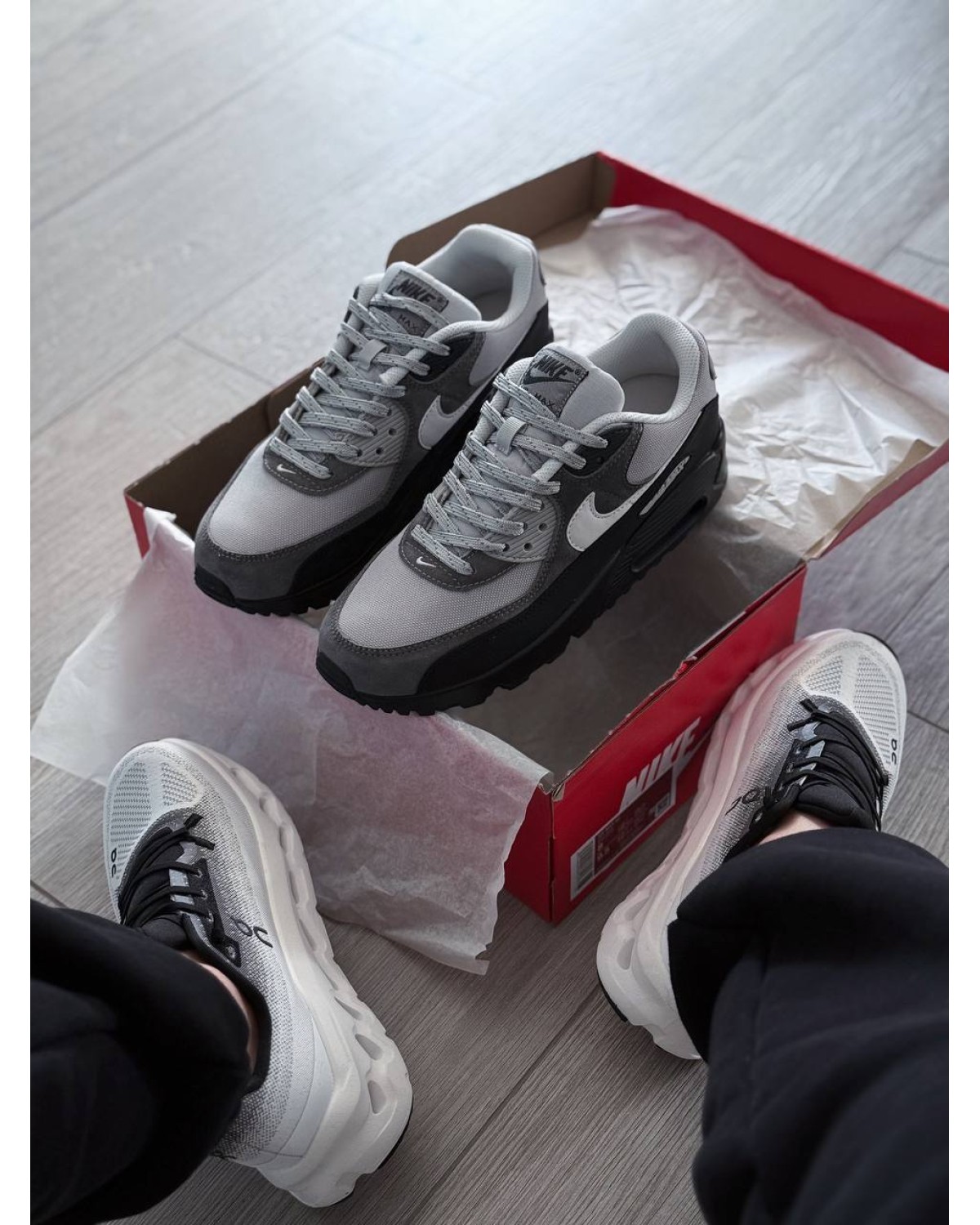 Nike Air Max 90 Anthracite Light Smoke Grey Nike Air Max 90 Anthracite Light Smoke Grey