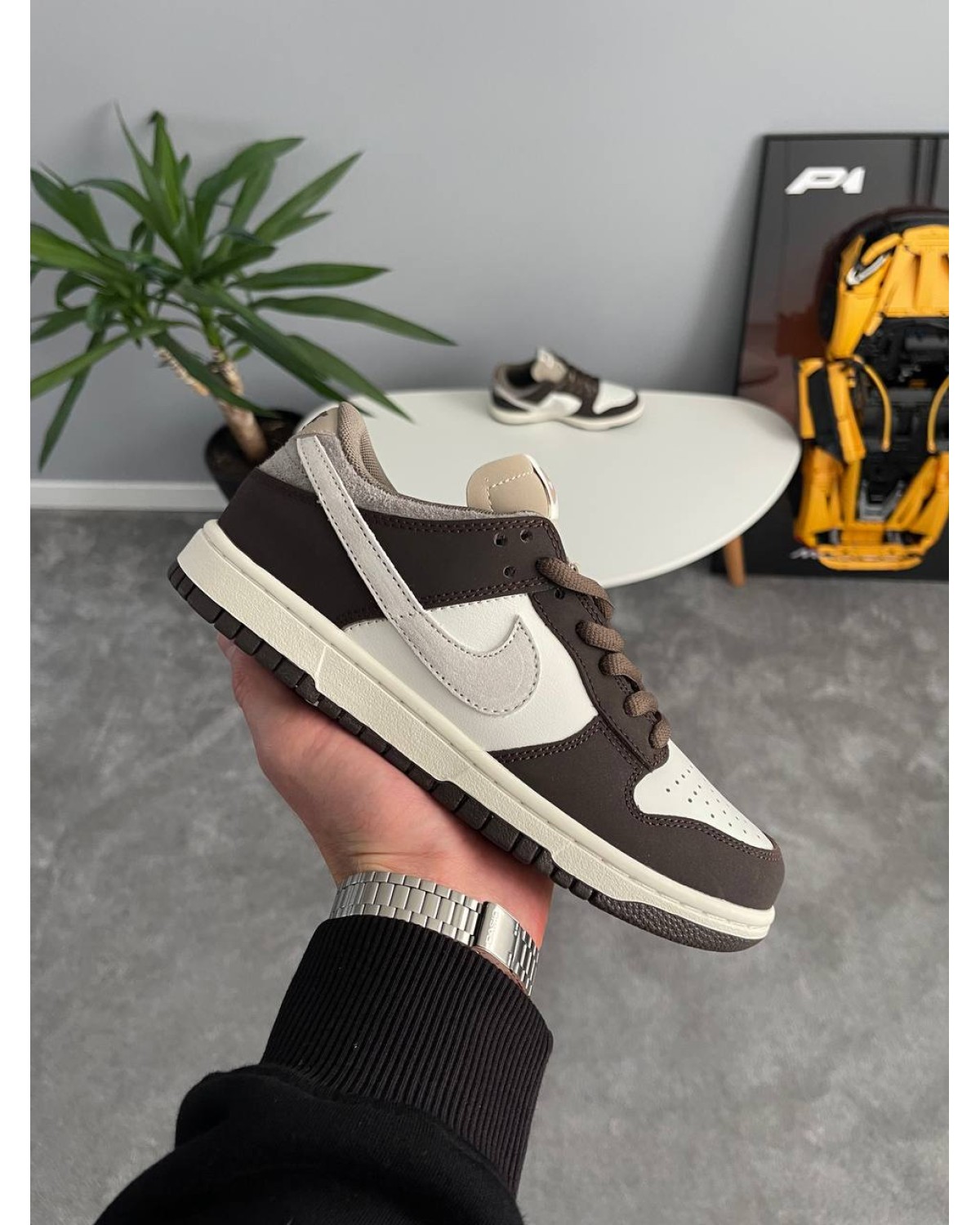 Nike Otomo Katsuhiro x SB Dunk Low 'Steamboy Brown White'