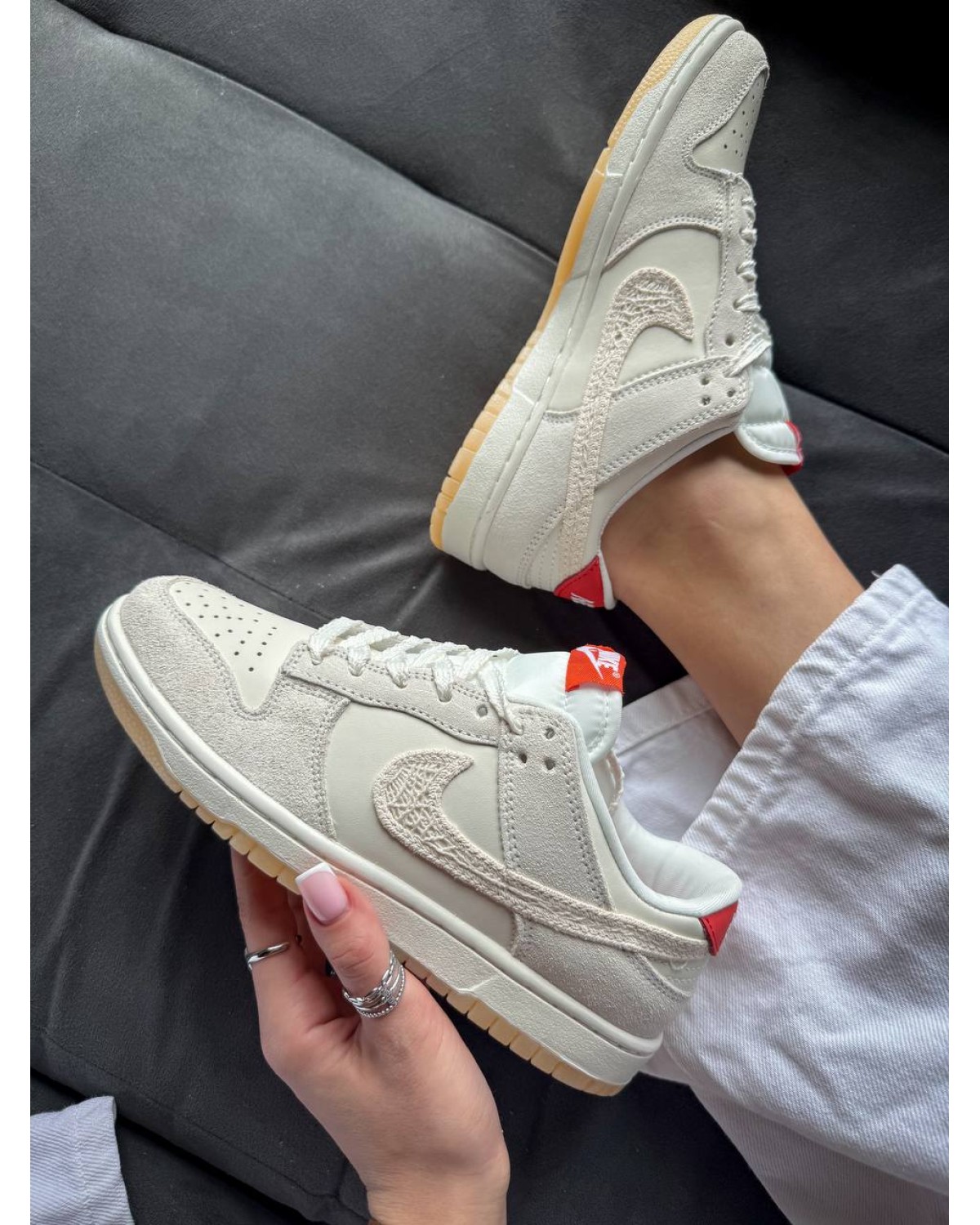 Nike Dunk Low Friendship Knot Nike Dunk Low Friendship Knot