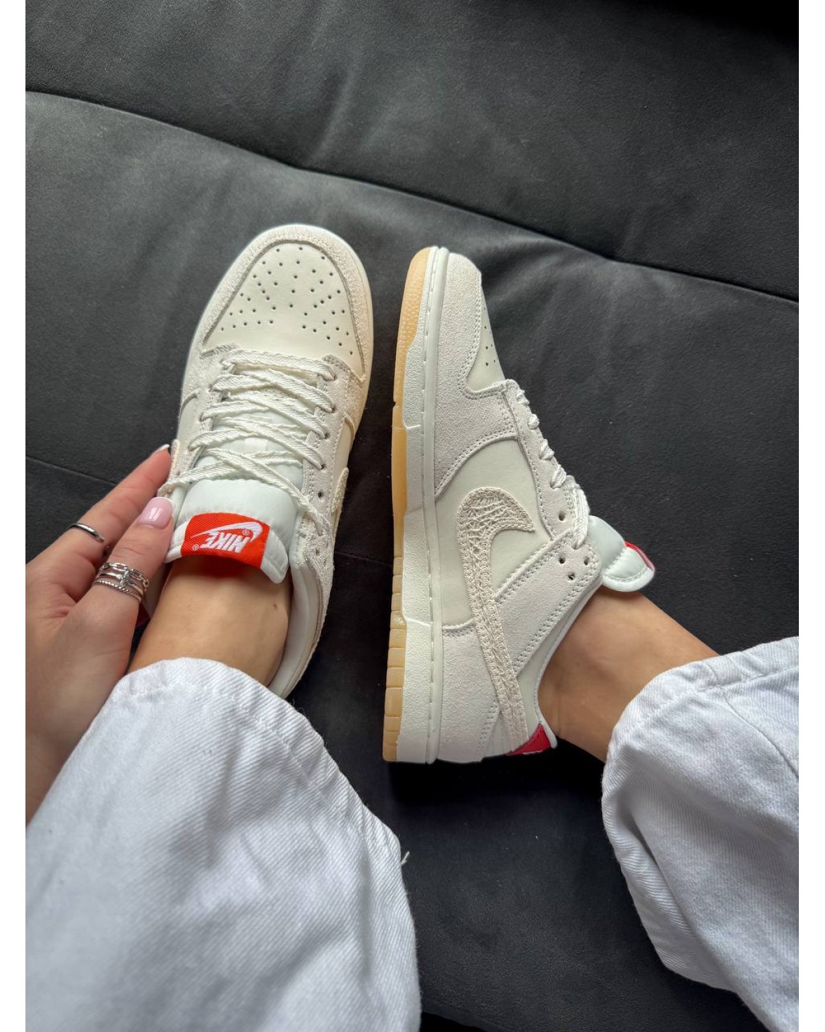 Nike Dunk Low Friendship Knot Nike Dunk Low Friendship Knot