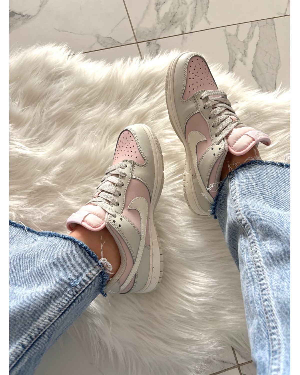 Nike SB Dunk Low Grey Pink Nike SB Dunk Low Grey Pink