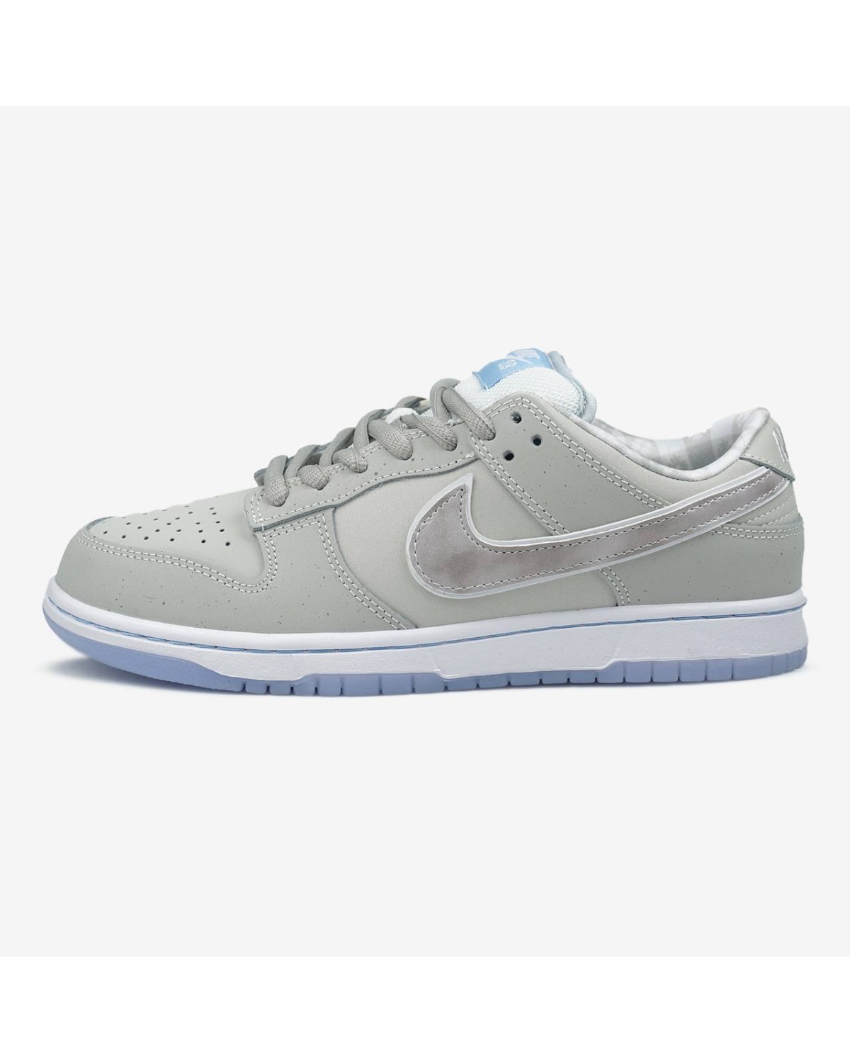 Nike SB Dunk White Lobster