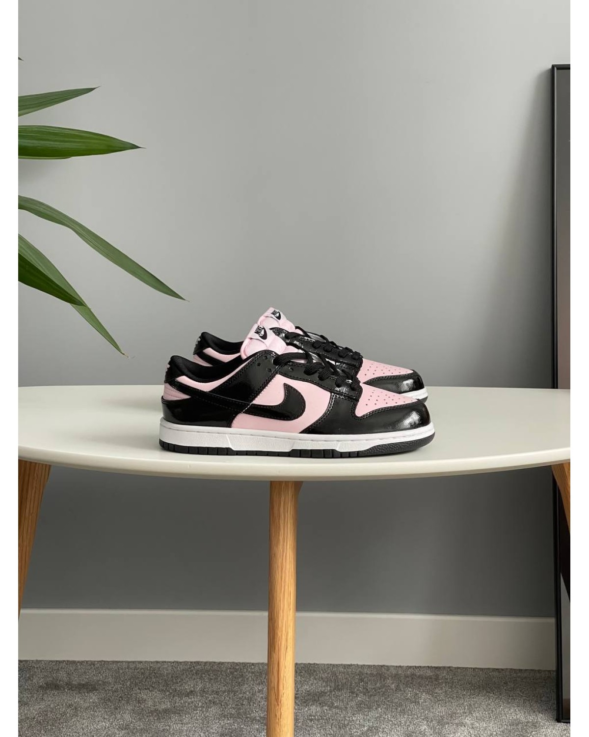Nike Dunk Low Black Pink Patent